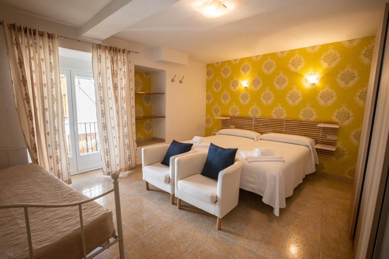 Hotel Rural Martin Banos De Montemayor Esterno foto